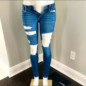 American eagle super stretch X blue jeans